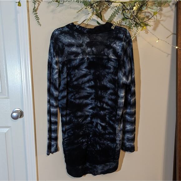 Soft Surroundings Tie Dye Tunic Top Long Sleeve Button Collar Size Medium - Picture 2 of 8